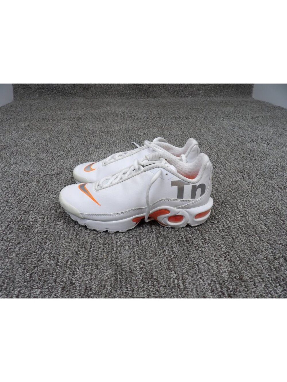 Nike Air Max Plus TN  Boys Shoes 4.5Y Womens 6 White Orange AR0005-100